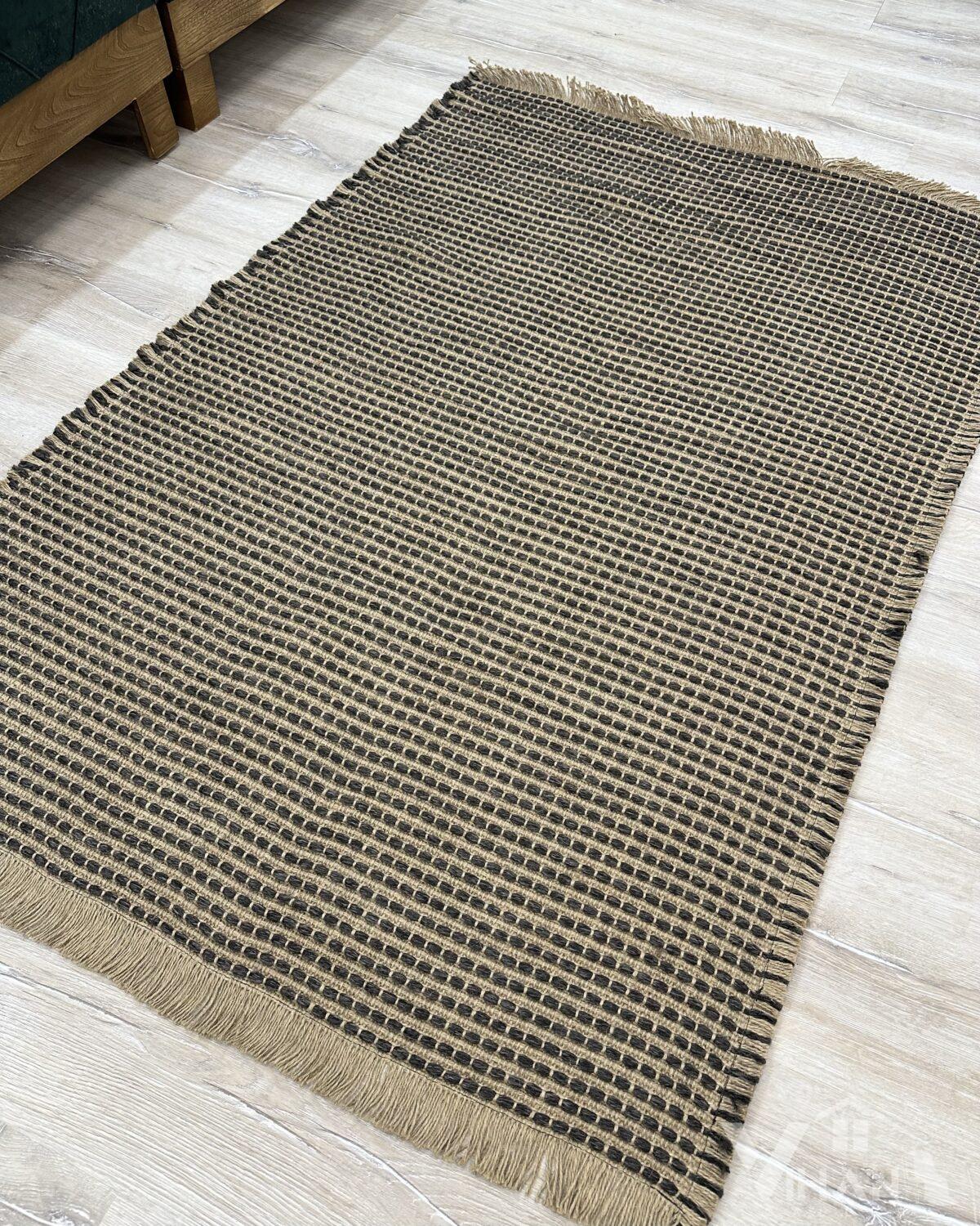 فرش جوت - تصویر 3